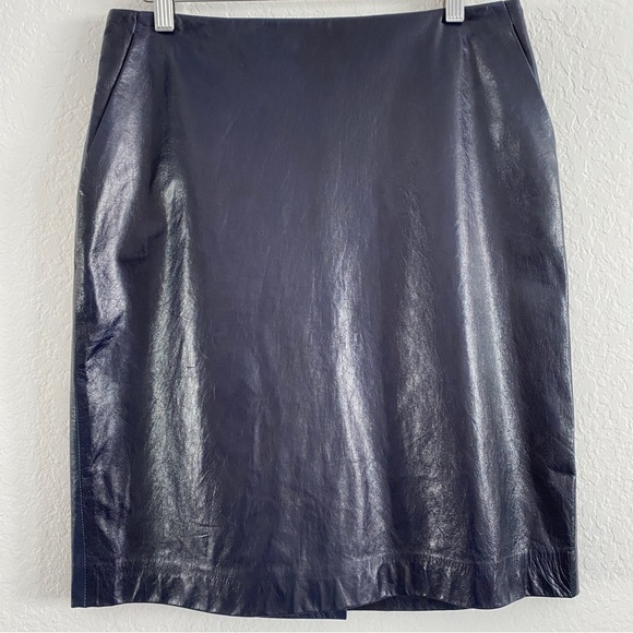 Theory navy leather pencil skirt - Picture 3 of 9